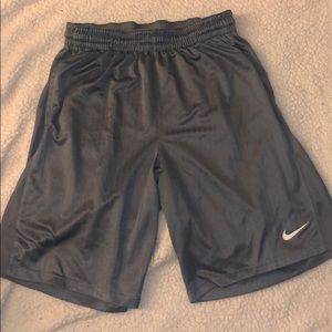 Men’s Nike basketball shorts